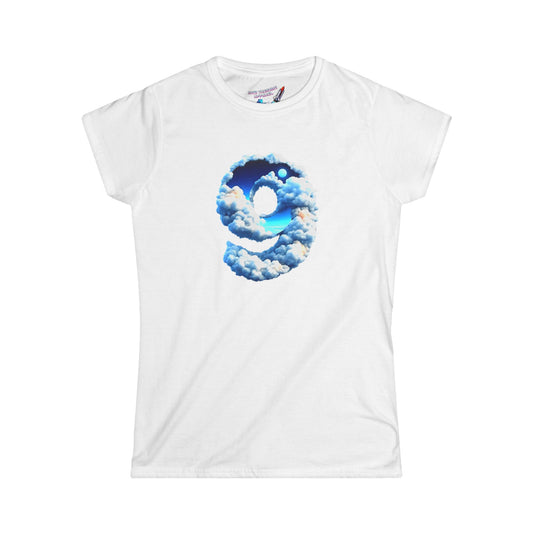 'Cloud 9' Women's Graphic T-Shirt